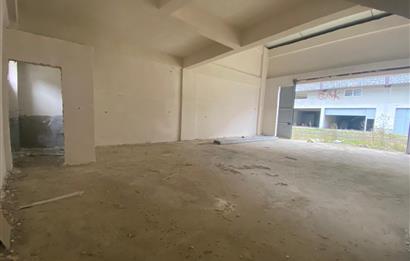 CENTURY 21'DEN PERŞEMBE SANAYİ SİTESİNDE 100 M2 DÜKKAN