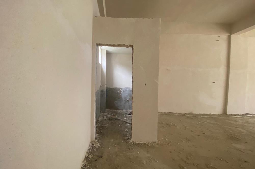 CENTURY 21'DEN PERŞEMBE SANAYİ SİTESİNDE 100 M2 DÜKKAN