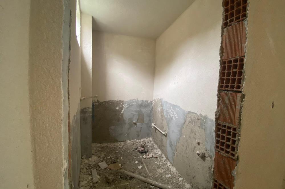 CENTURY 21'DEN PERŞEMBE SANAYİ SİTESİNDE 100 M2 DÜKKAN