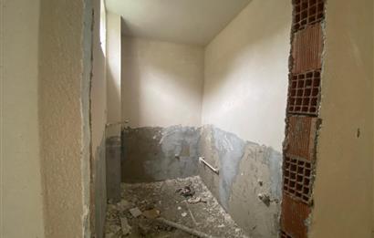 CENTURY 21'DEN PERŞEMBE SANAYİ SİTESİNDE 100 M2 DÜKKAN