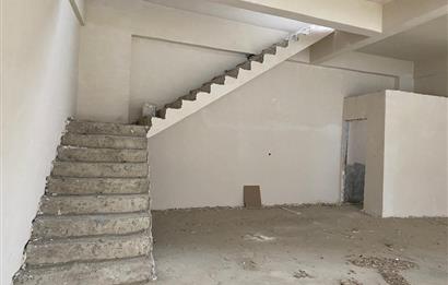 CENTURY 21'DEN PERŞEMBE SANAYİ SİTESİNDE 100 M2 DÜKKAN