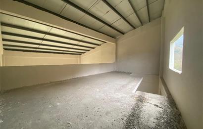 CENTURY 21'DEN PERŞEMBE SANAYİ SİTESİNDE 100 M2 DÜKKAN