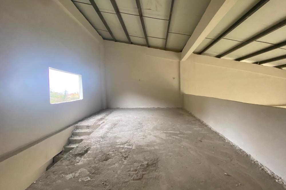 CENTURY 21'DEN PERŞEMBE SANAYİ SİTESİNDE 100 M2 DÜKKAN