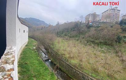 CENTURY 21'DEN PERŞEMBE SANAYİ SİTESİNDE 100 M2 DÜKKAN