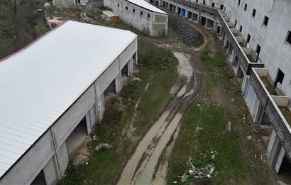 CENTURY 21'DEN PERŞEMBE SANAYİ SİTESİNDE 100 M2 DÜKKAN