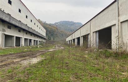 CENTURY 21'DEN PERŞEMBE SANAYİ SİTESİNDE 100 M2 DÜKKAN