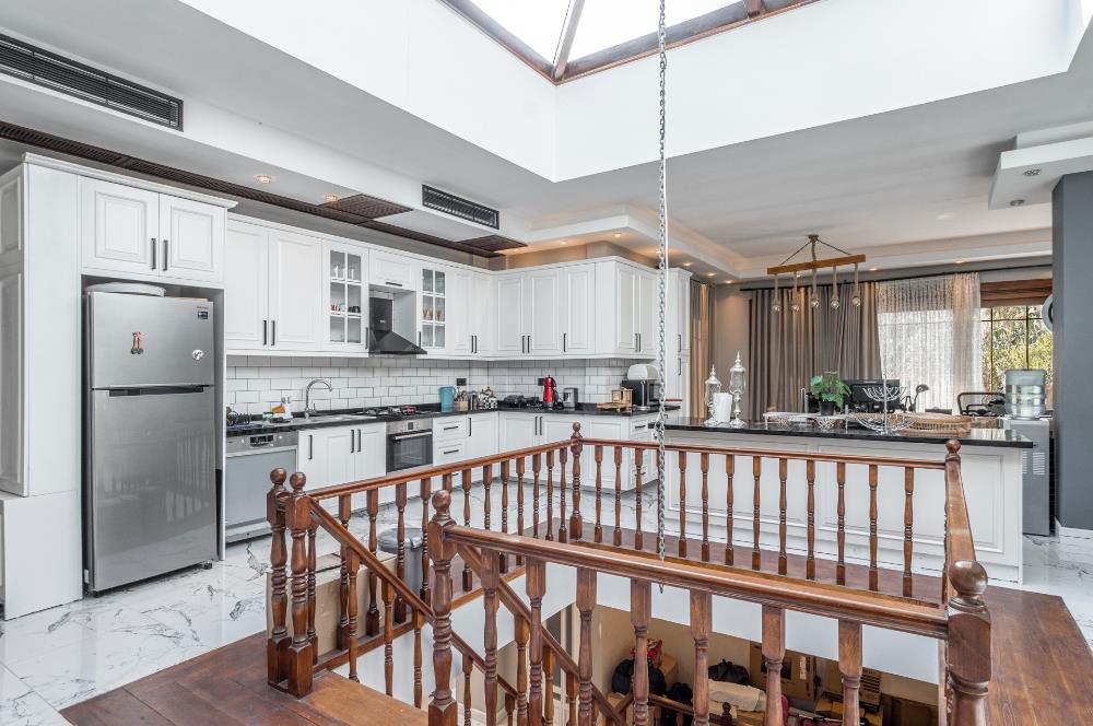 Gümüşlük Denize Yakın 4+2 Özel Mimari Villa