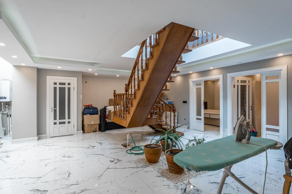 Gümüşlük Denize Yakın 4+2 Özel Mimari Villa