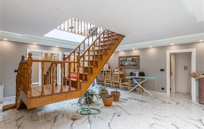 Gümüşlük Denize Yakın 4+2 Özel Mimari Villa