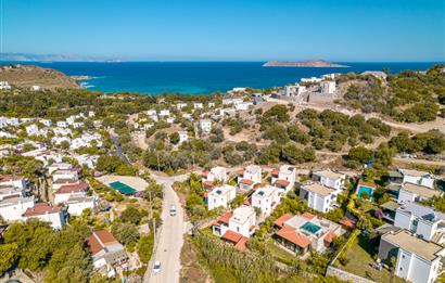 Gümüşlük Denize Yakın 4+2 Özel Mimari Villa