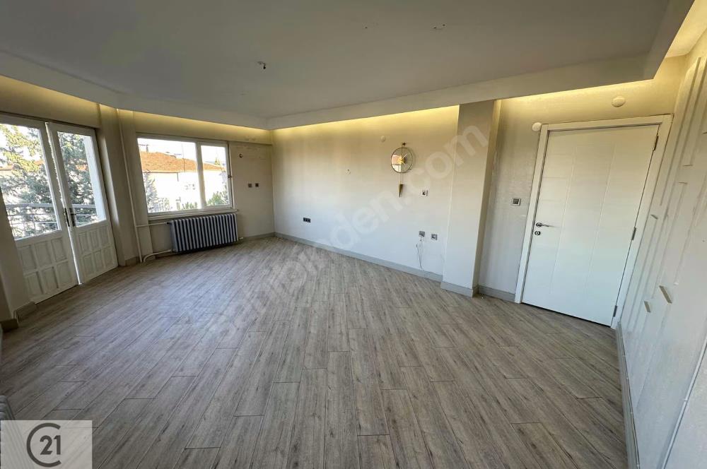 Century 21 Net'ten Kınıklı'da Denizli Manzaralı 3+1 Daire