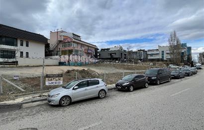 ÇANKAYA İLKBAHAR MAHALLESİNDE SATILIK KUPON ARSA