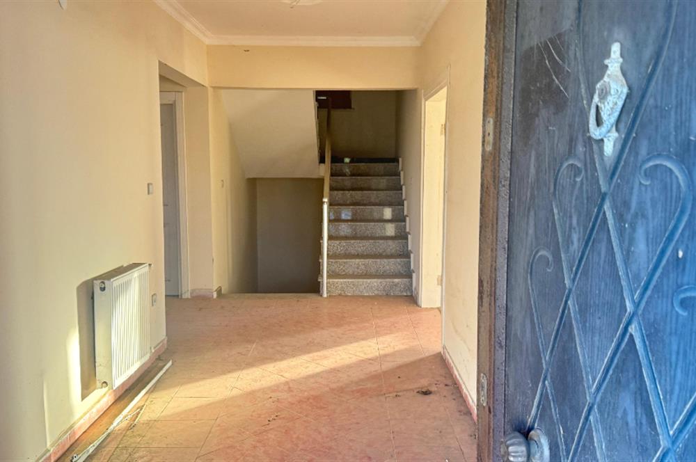 ÇATALCA İZZETTİN CEYLANKENT SİTESİNDE A TİPİ TRİPLEKS VİLLA