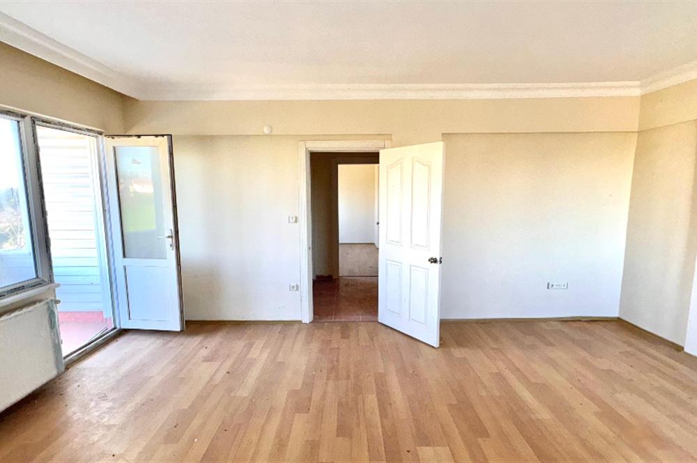 ÇATALCA İZZETTİN CEYLANKENT SİTESİNDE A TİPİ TRİPLEKS VİLLA