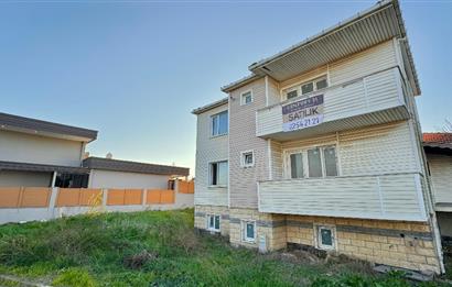 ÇATALCA İZZETTİN CEYLANKENT SİTESİNDE A TİPİ TRİPLEKS VİLLA