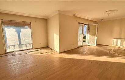 ÇATALCA İZZETTİN CEYLANKENT SİTESİNDE A TİPİ TRİPLEKS VİLLA