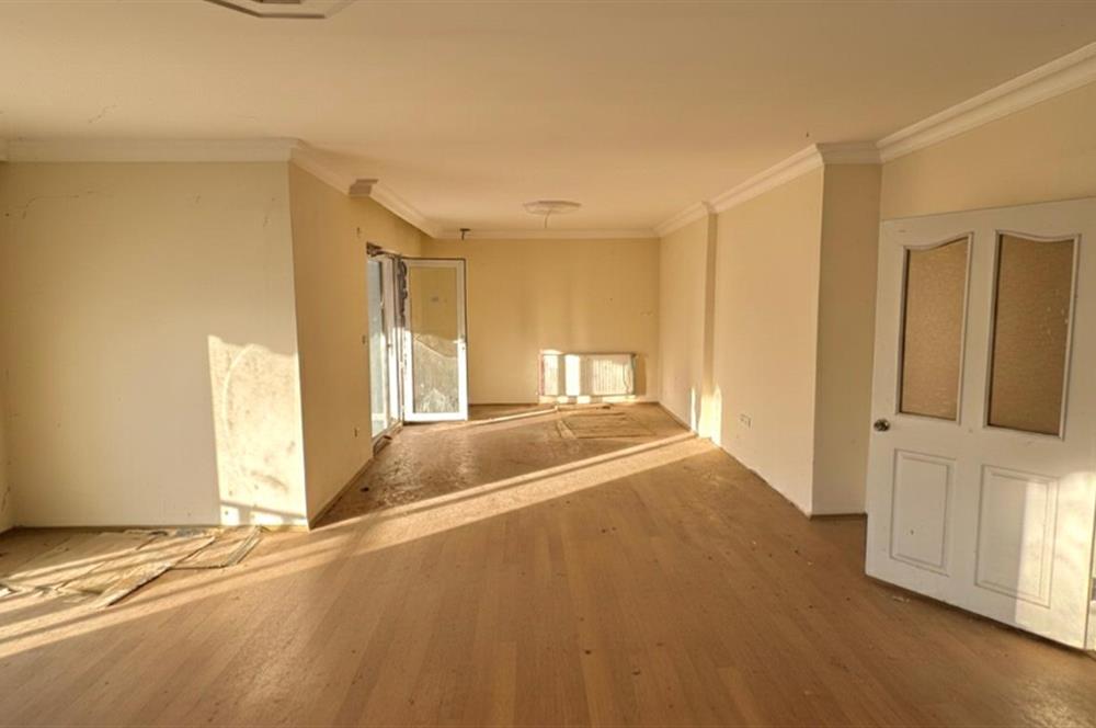 ÇATALCA İZZETTİN CEYLANKENT SİTESİNDE A TİPİ TRİPLEKS VİLLA