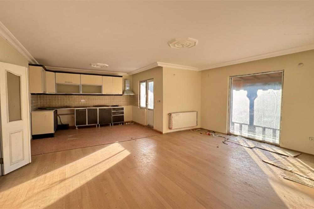 ÇATALCA İZZETTİN CEYLANKENT SİTESİNDE A TİPİ TRİPLEKS VİLLA