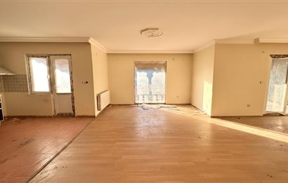 ÇATALCA İZZETTİN CEYLANKENT SİTESİNDE A TİPİ TRİPLEKS VİLLA