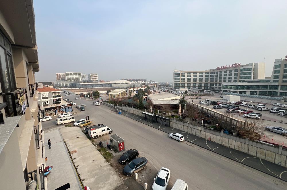 ŞEHİR HASTANESİ KARŞISINDA GENİŞ TERASLI KİRALIK İŞ YERİ C21BAL