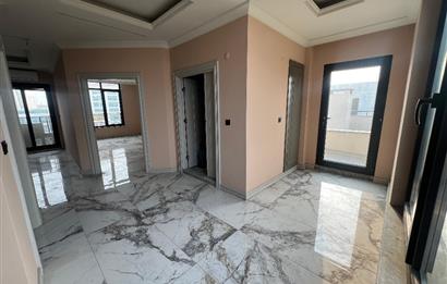 ŞEHİR HASTANESİ KARŞISINDA GENİŞ TERASLI KİRALIK İŞ YERİ C21BAL