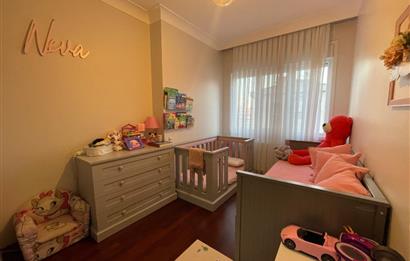 GÖZTEPE KARANFİL SOKAK'TA 3+1 105 M2 NET 9.KAT FERAH  DAİRE 