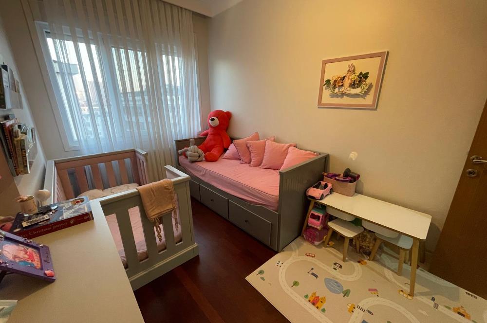 GÖZTEPE KARANFİL SOKAK'TA 3+1 105 M2 NET 9.KAT FERAH  DAİRE 