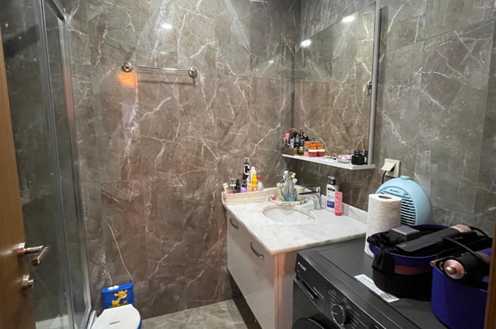 GÖZTEPE KARANFİL SOKAK'TA 3+1 105 M2 NET 9.KAT FERAH  DAİRE 