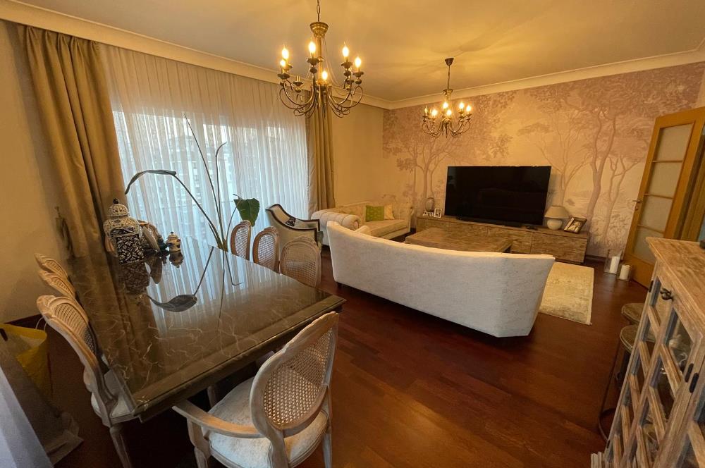 GÖZTEPE KARANFİL SOKAK'TA 3+1 105 M2 NET 9.KAT FERAH  DAİRE 