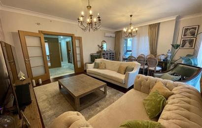 GÖZTEPE KARANFİL SOKAK'TA 3+1 105 M2 NET 9.KAT FERAH  DAİRE 