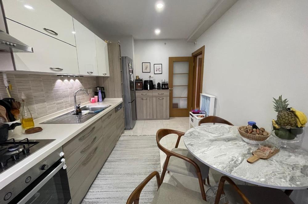 GÖZTEPE KARANFİL SOKAK'TA 3+1 105 M2 NET 9.KAT FERAH  DAİRE 