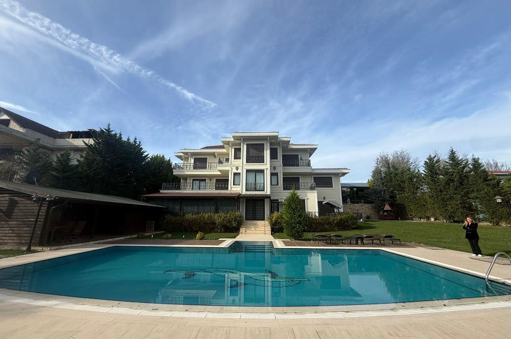 Tepekent'in İncisi Ultra Lüks 8+2 Satılık Villa 3500 M2 Arsa