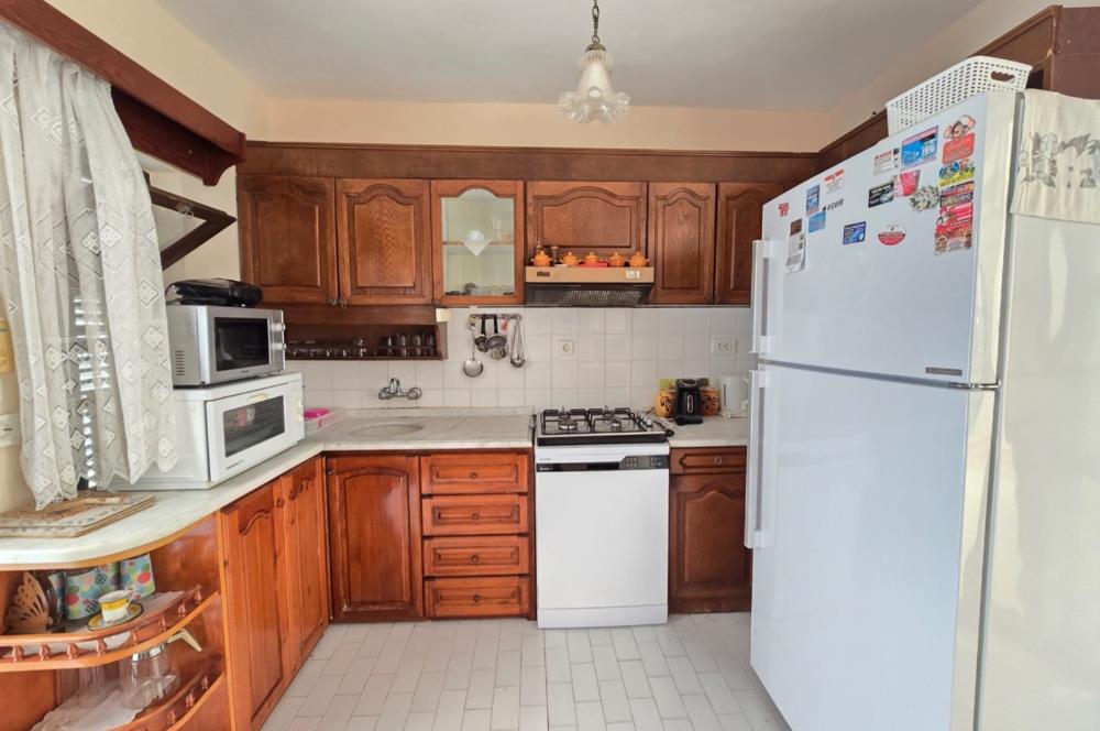 Milas Güllük’de Denize sıfır sitede yaz donemi kiralik dubleks