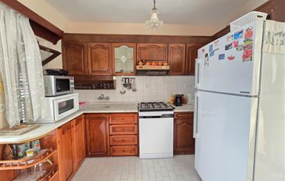 Milas Güllük’de Denize sıfır sitede yaz donemi kiralik dubleks