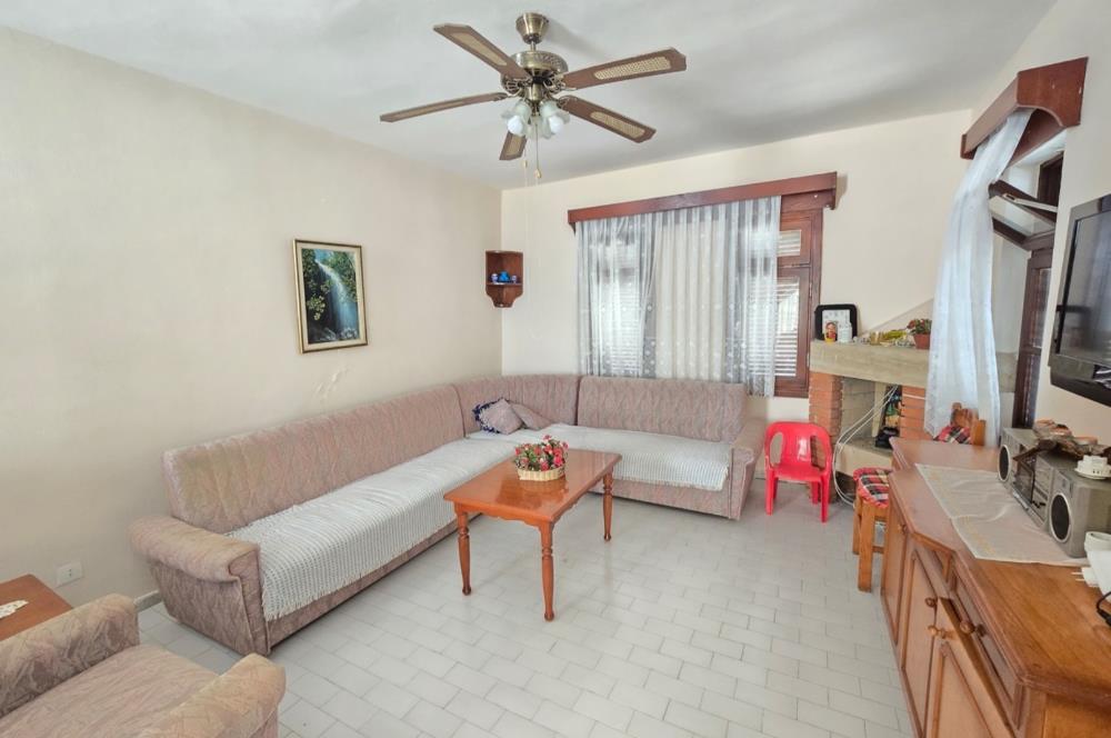 Milas Güllük’de Denize sıfır sitede yaz donemi kiralik dubleks