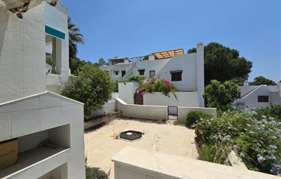 Milas Güllük’de Denize sıfır sitede yaz donemi kiralik dubleks