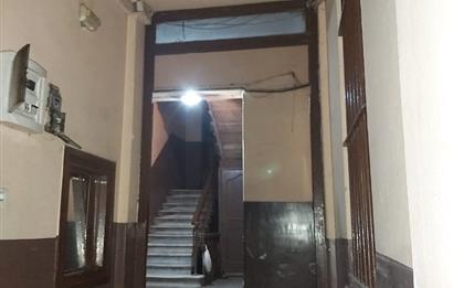 Modanın Kalbinde Komple Satılık Tarihi Eser Bina