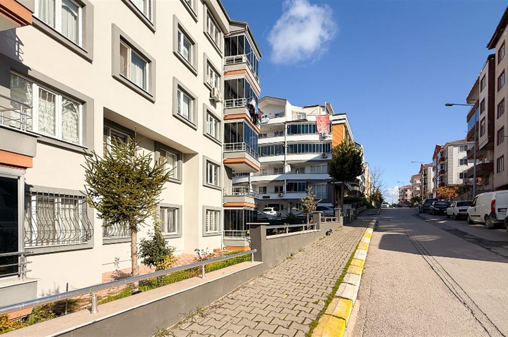 C21 Bal'dan Bahçelievler Mah.'de Satılık 3+1 Daire