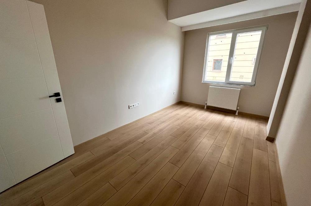 DRAGOS SAHİLDE 0 BİNADA AYRI MUTFAKLI ÖN CEPHE 2+1