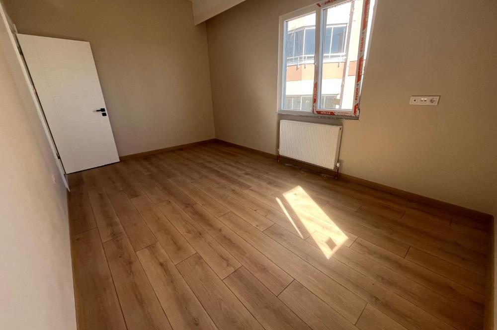 DRAGOS SAHİLDE 0 BİNADA AYRI MUTFAKLI ÖN CEPHE 2+1