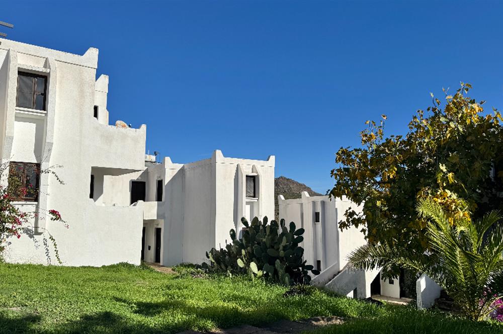 BODRUM AKÇABÜK TATİL KÖYÜNDE 2 DÖNEM SATILIK DEVRE MÜLK