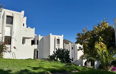 BODRUM AKÇABÜK TATİL KÖYÜNDE 2 DÖNEM SATILIK DEVRE MÜLK