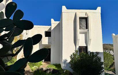 BODRUM AKÇABÜK TATİL KÖYÜNDE 2 DÖNEM SATILIK DEVRE MÜLK