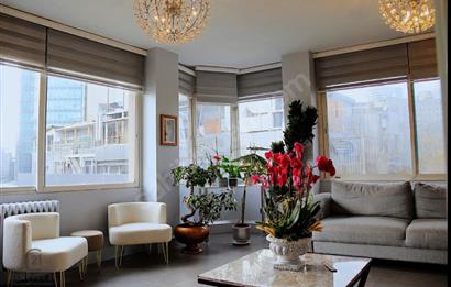 Prestijli Lokasyonda,Hazır Kurulu Tam Donanımlı Güzellik Merkezi