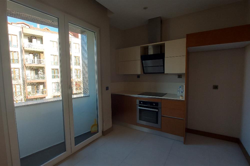 GÖKTÜRK MODERNİSTA SİTES'İNDE KİRALIK 2+1 DAİRE