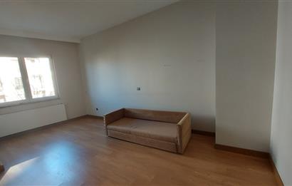 GÖKTÜRK MODERNİSTA SİTES'İNDE KİRALIK 2+1 DAİRE