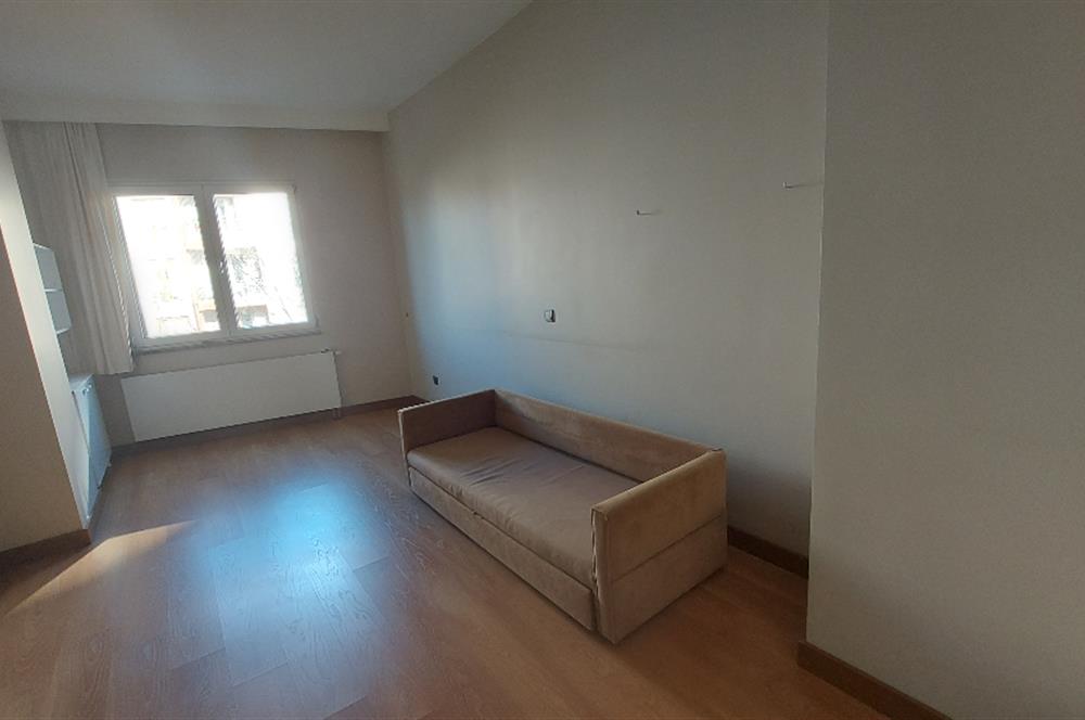 GÖKTÜRK MODERNİSTA SİTES'İNDE KİRALIK 2+1 DAİRE