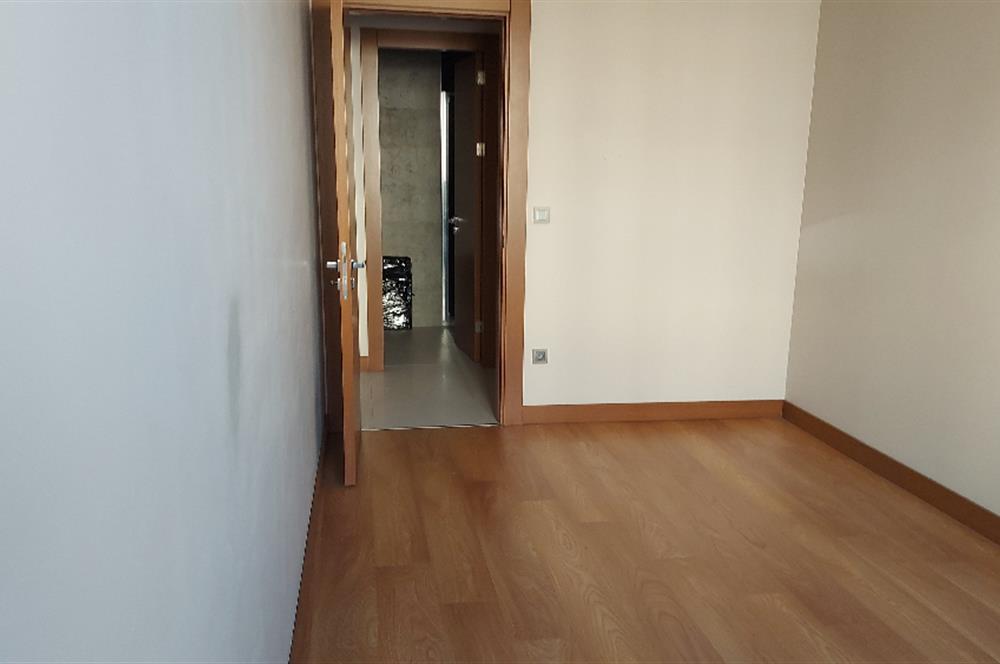 GÖKTÜRK MODERNİSTA SİTES'İNDE KİRALIK 2+1 DAİRE