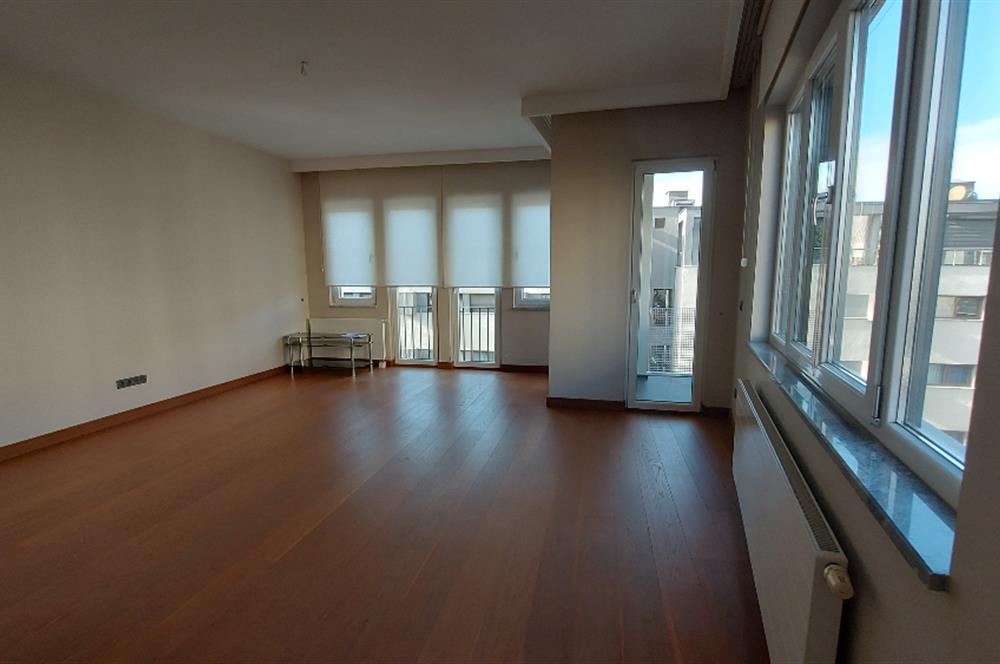 GÖKTÜRK MODERNİSTA SİTES'İNDE KİRALIK 2+1 DAİRE