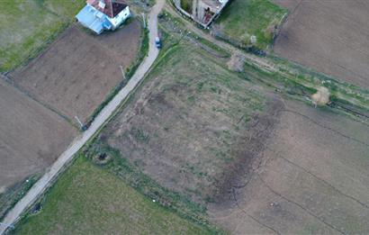 CENTURY21 PLUS GAYRİMENKUL SANDIKLI ALAGÖZ KÖYÜNDE İMARLI ARSA